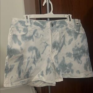Judy Blue Blue and White Tie-Dye Jean Shorts